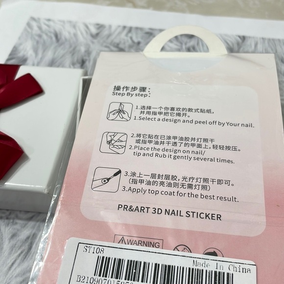 Valentines Day Press On Nail Tabs - Picture 7 of 8